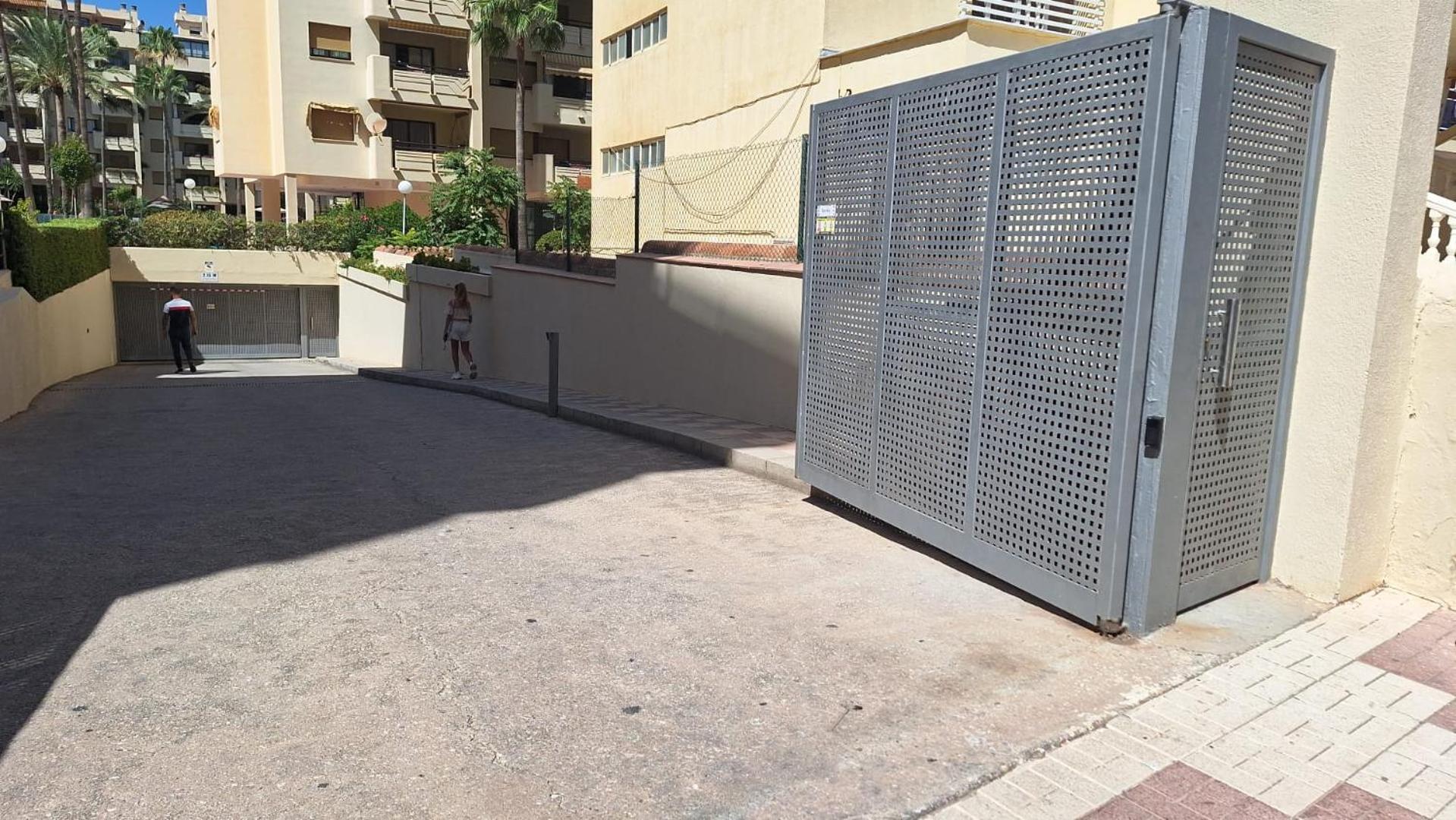Primera Linea Del Mar - Acceso Directo Playa Carihuela ตอร์เรโมลิโนส ภายนอก รูปภาพ