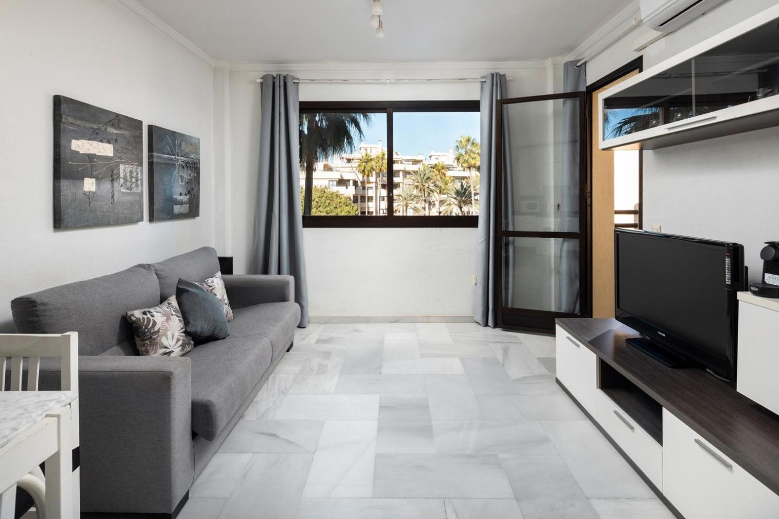 Primera Linea Del Mar - Acceso Directo Playa Carihuela ตอร์เรโมลิโนส ภายนอก รูปภาพ