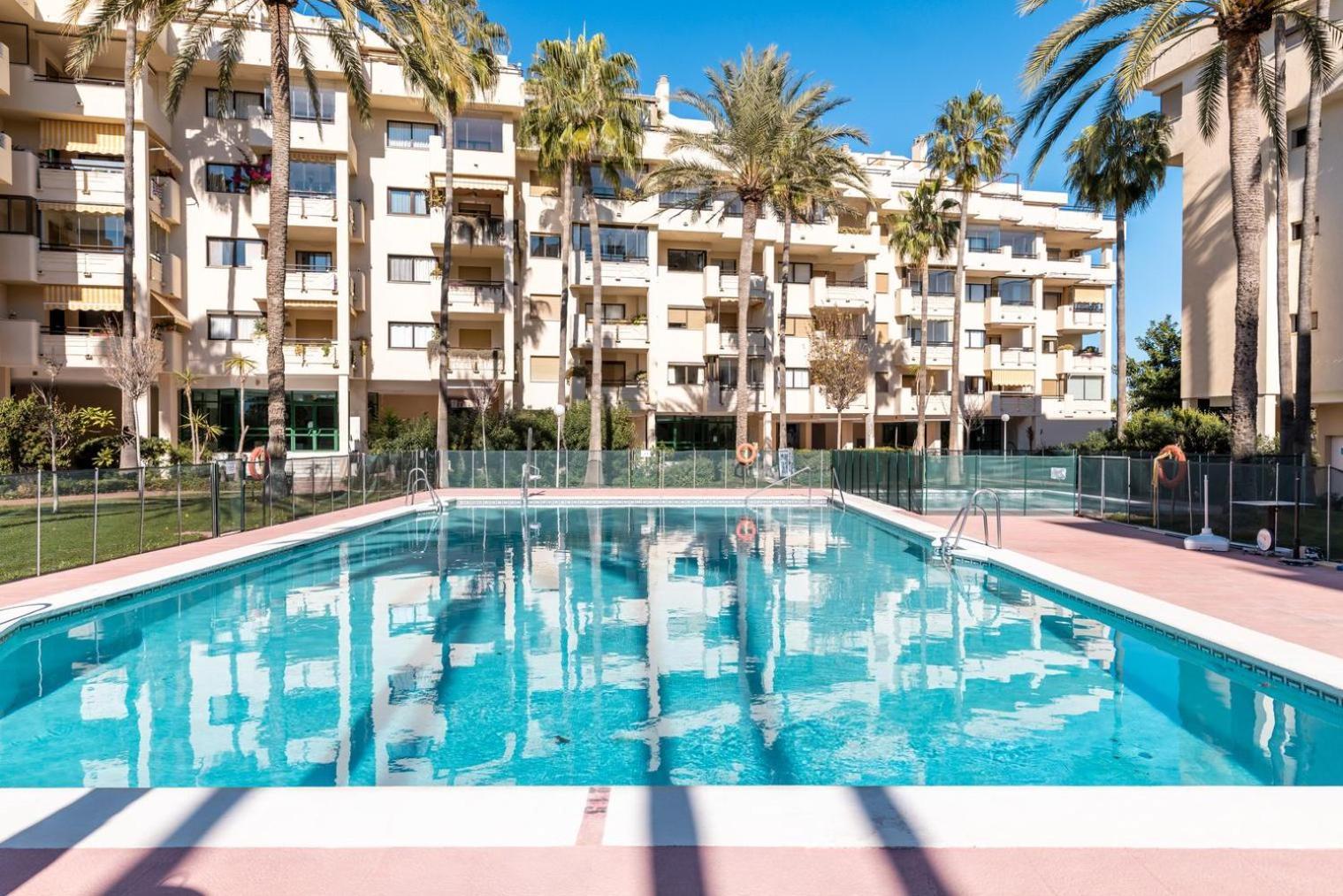 Primera Linea Del Mar - Acceso Directo Playa Carihuela ตอร์เรโมลิโนส ภายนอก รูปภาพ