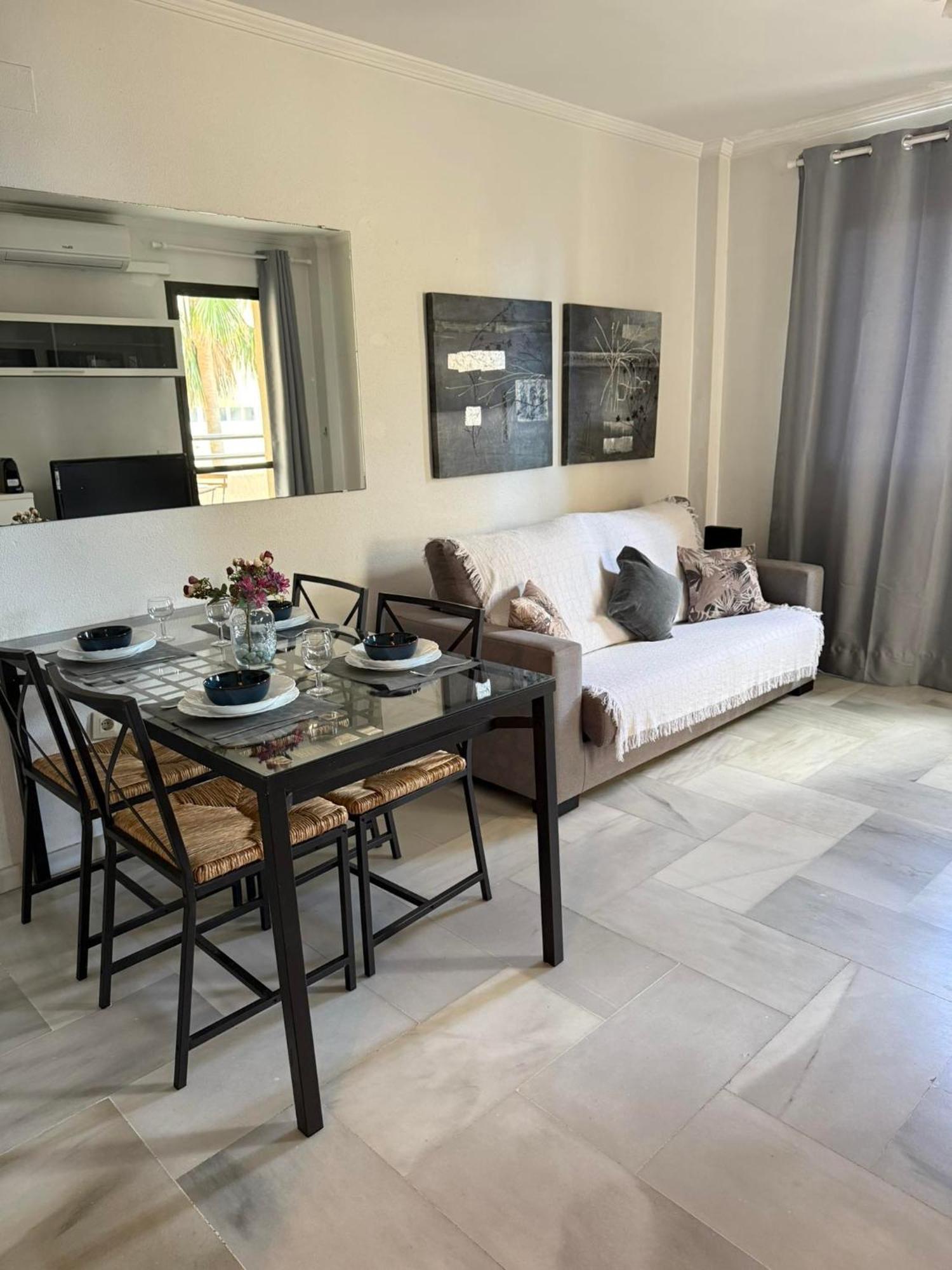 Primera Linea Del Mar - Acceso Directo Playa Carihuela ตอร์เรโมลิโนส ภายนอก รูปภาพ